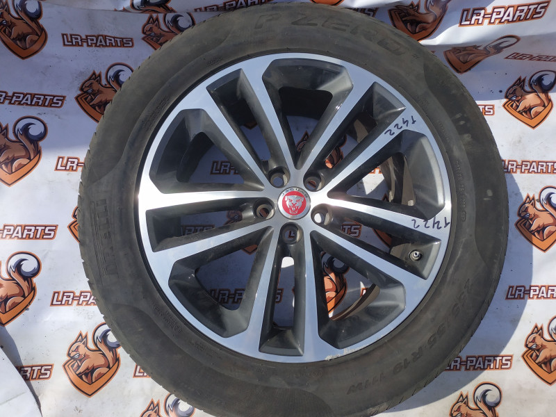 R19 T4a12372 Jaguar F-Pace