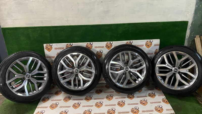 R21 LR062327 Range Rover Sport L494