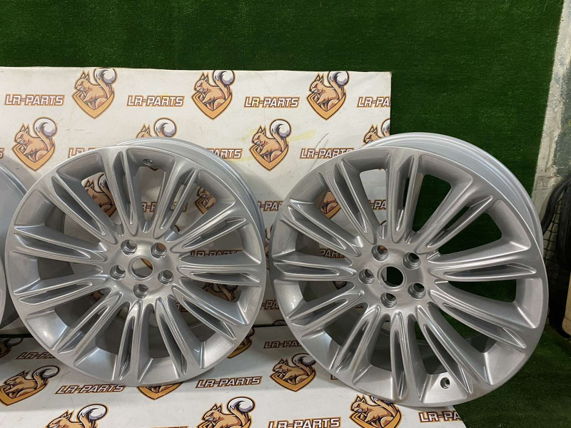 R22 9.5 Mercurial Spkl Silver Alloy