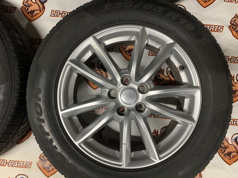 R19 LR037742 Range Rover Sport L494